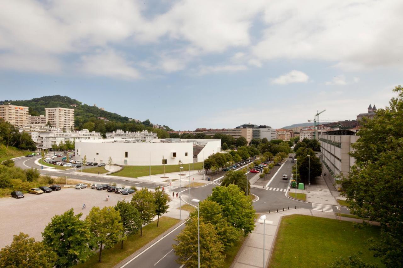 Residencia Universitaria Resa Manuel Agud Querol San Sebastián Exterior foto